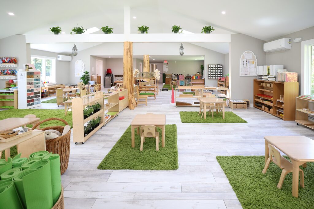 Montessori Escuela - Belmont