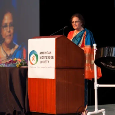 Chandra Fernando accepting the 2012 AMS Living Legacy award in San Francisco